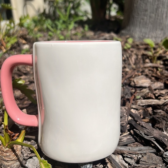 Rae Dunn GIGI Mug - Picture 3 of 5